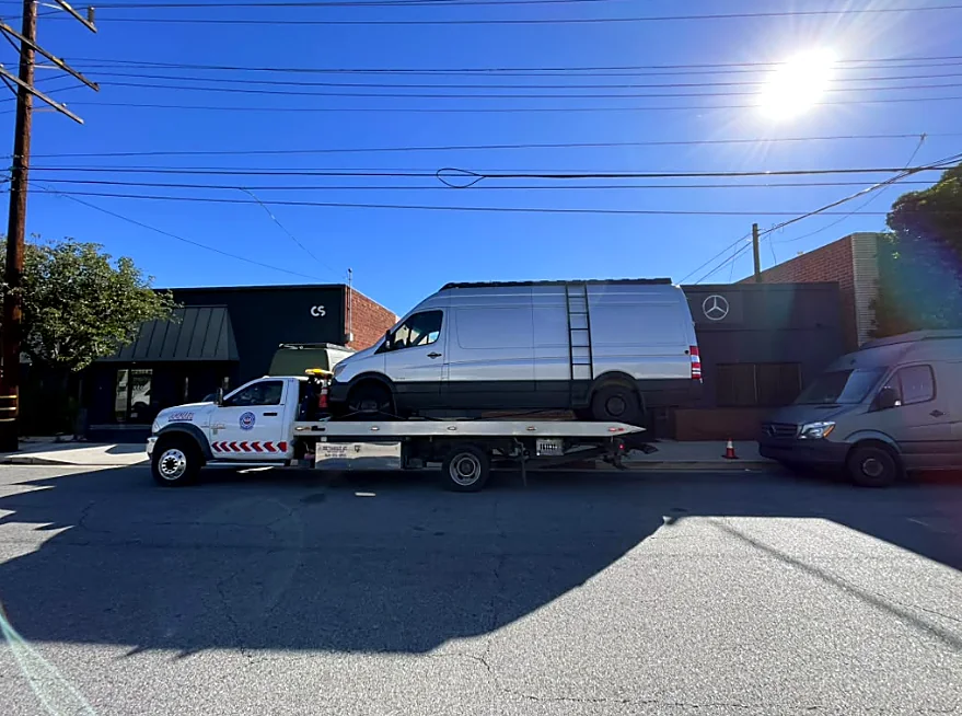 Fleet work: Commercial van transport across town